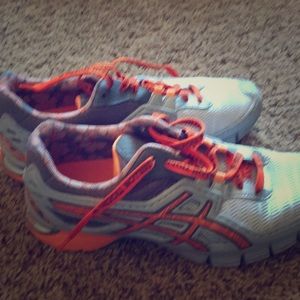 Asics size 9 new